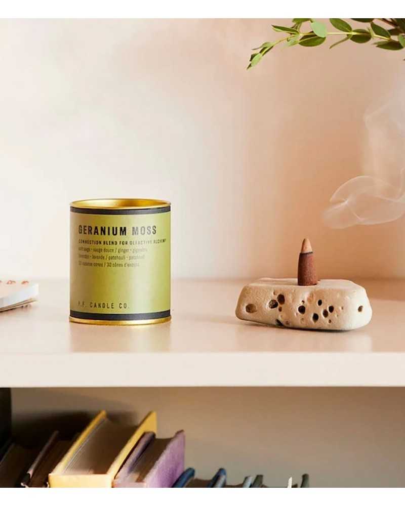 PF Candle NO. 3 Geranium Moss Incense Cones | P.F. CANDLE CO - Compra Online en Sune