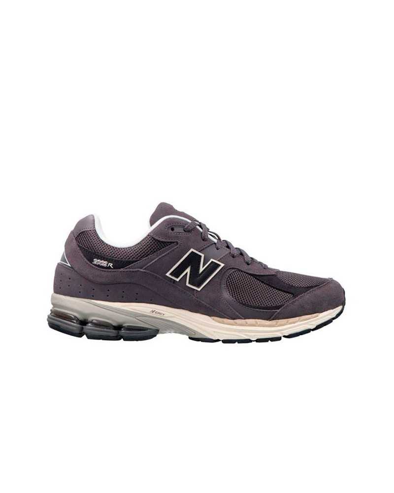 New Balance M2002 RFL Anthracite NEW BALANCE Shop Online at Sune