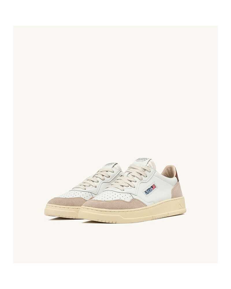 Autry Medalist Low Woman White Camel | AUTRY - Shop Online at Sune
