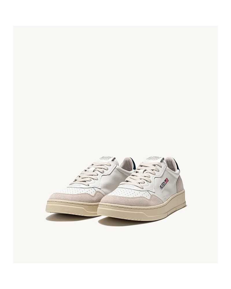 Autry Medalist Low Woman White Blue | AUTRY - Compra Online en Sune