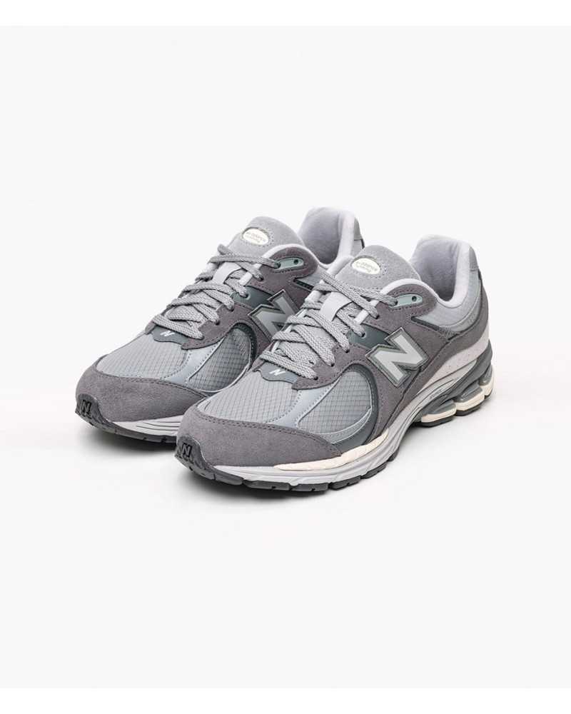 New Balance U2002 RTF Grey | NEW BALANCE - Compra Online en Sune