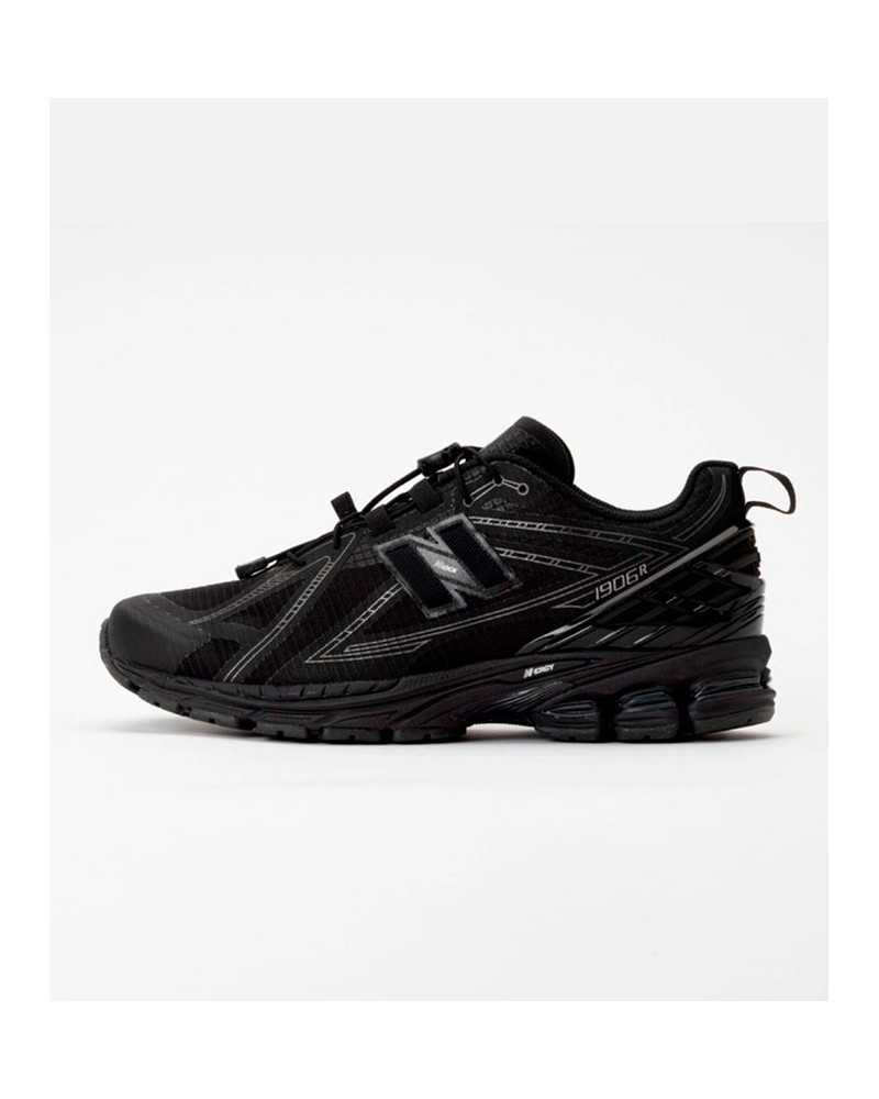 New Balance U1906 RNB Black | NEW BALANCE - Acheter en ligne chez Sune