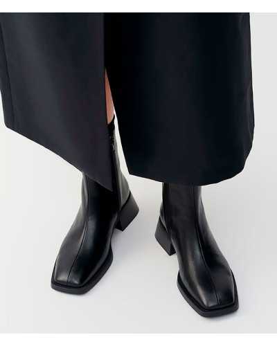 Vagabond Blanca Black