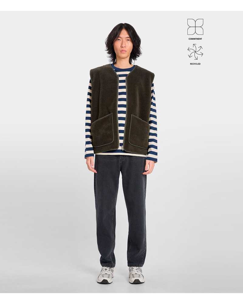 Loreak Barrena Vest Green | Shop Online at Sune