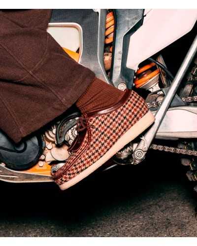 Clarks Wallabee Tweed Brown