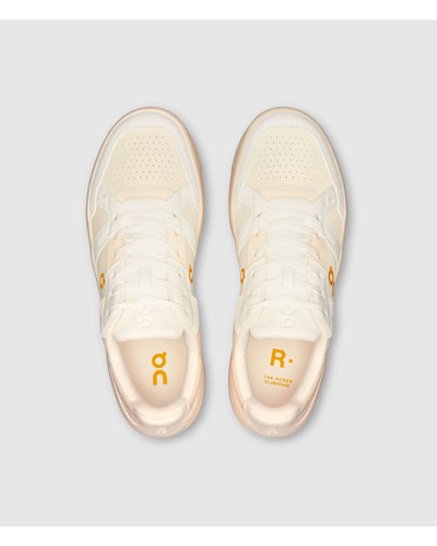 On Roger Clubhouse Ivory Dew