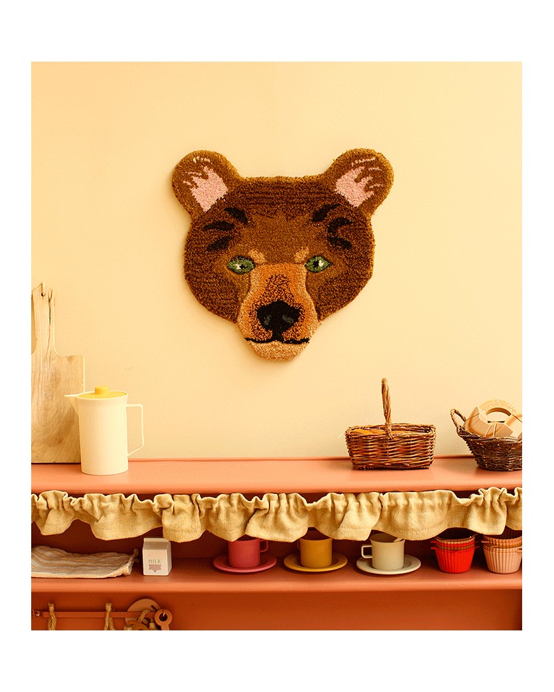 Doing Goods Head Rug Bear
