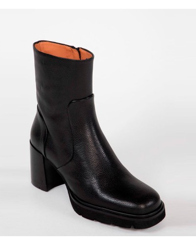 Homers Susan Bufalino Black