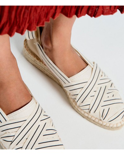 Naguisa Sukha Linen Stripes