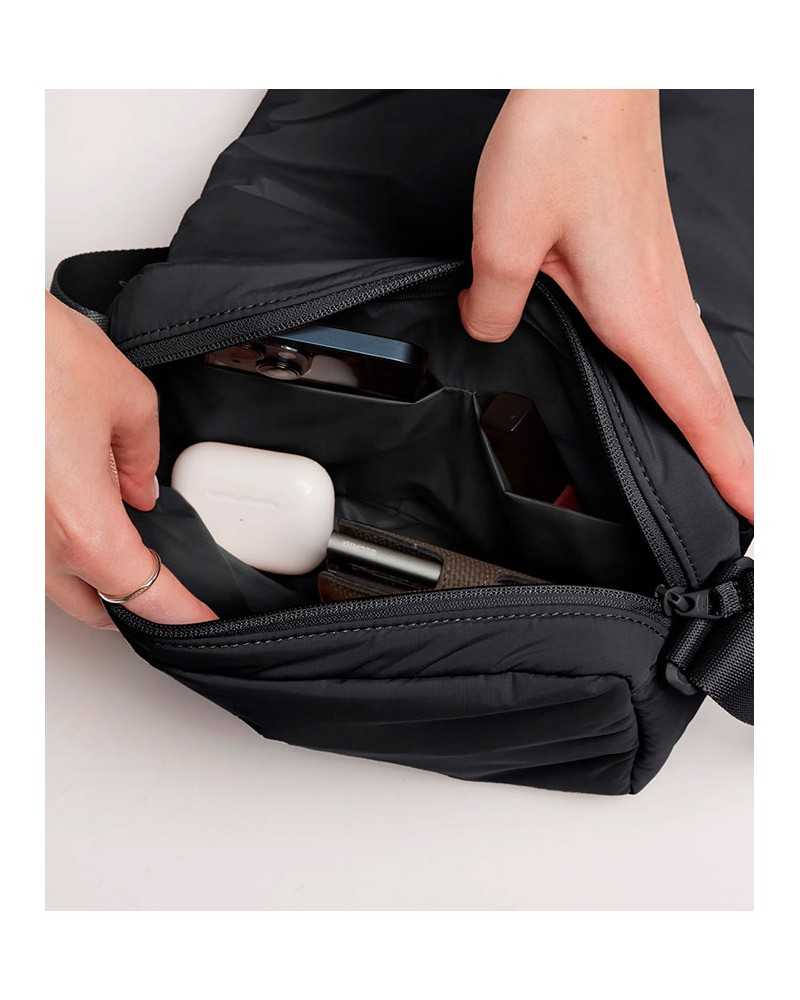 Got Bag Cloud Crossbody Bag Black