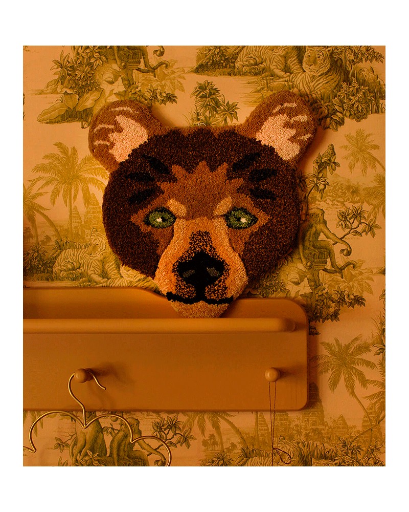 Doing Goods Head Rug Bear