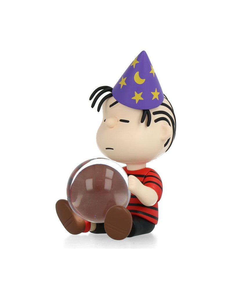 Artoyz Peanuts Linus & Crystal Ball