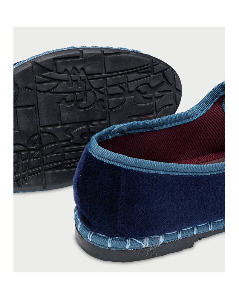 Flabelus Montague Blue