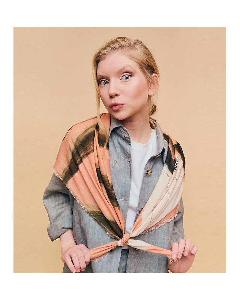 Maitane Miniboum Scarf Crossandra