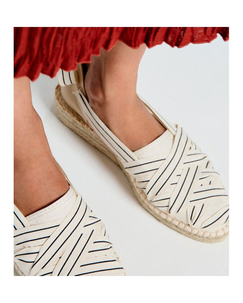 Naguisa Sukha Linen Stripes