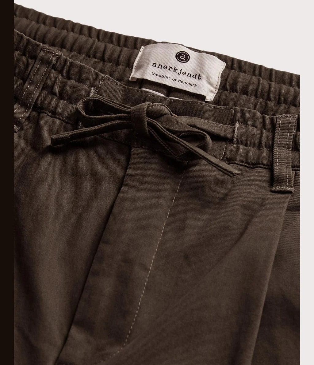 Anerkjendt Jan Cotton Pleat Ela Pants Mulch