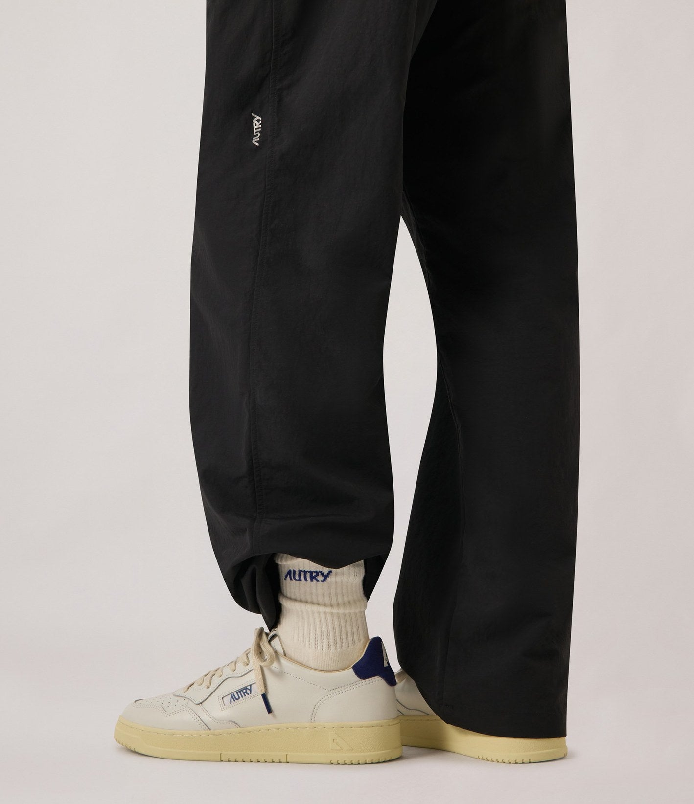 Autry Medalist Low Blanco Azul