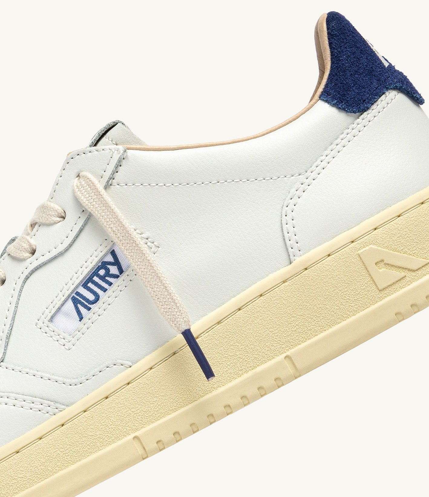 Autry Medalist Low Blanco Azul