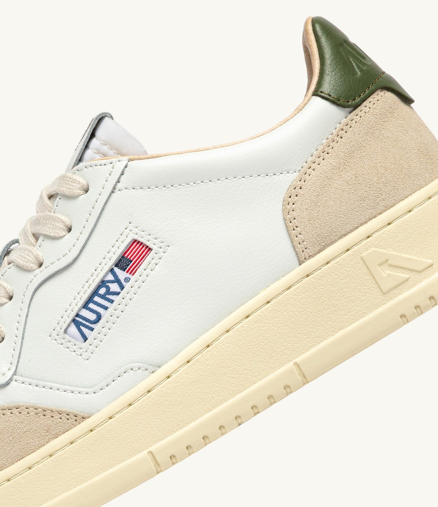 Autry Medalist Low Blanco Verde Bronce