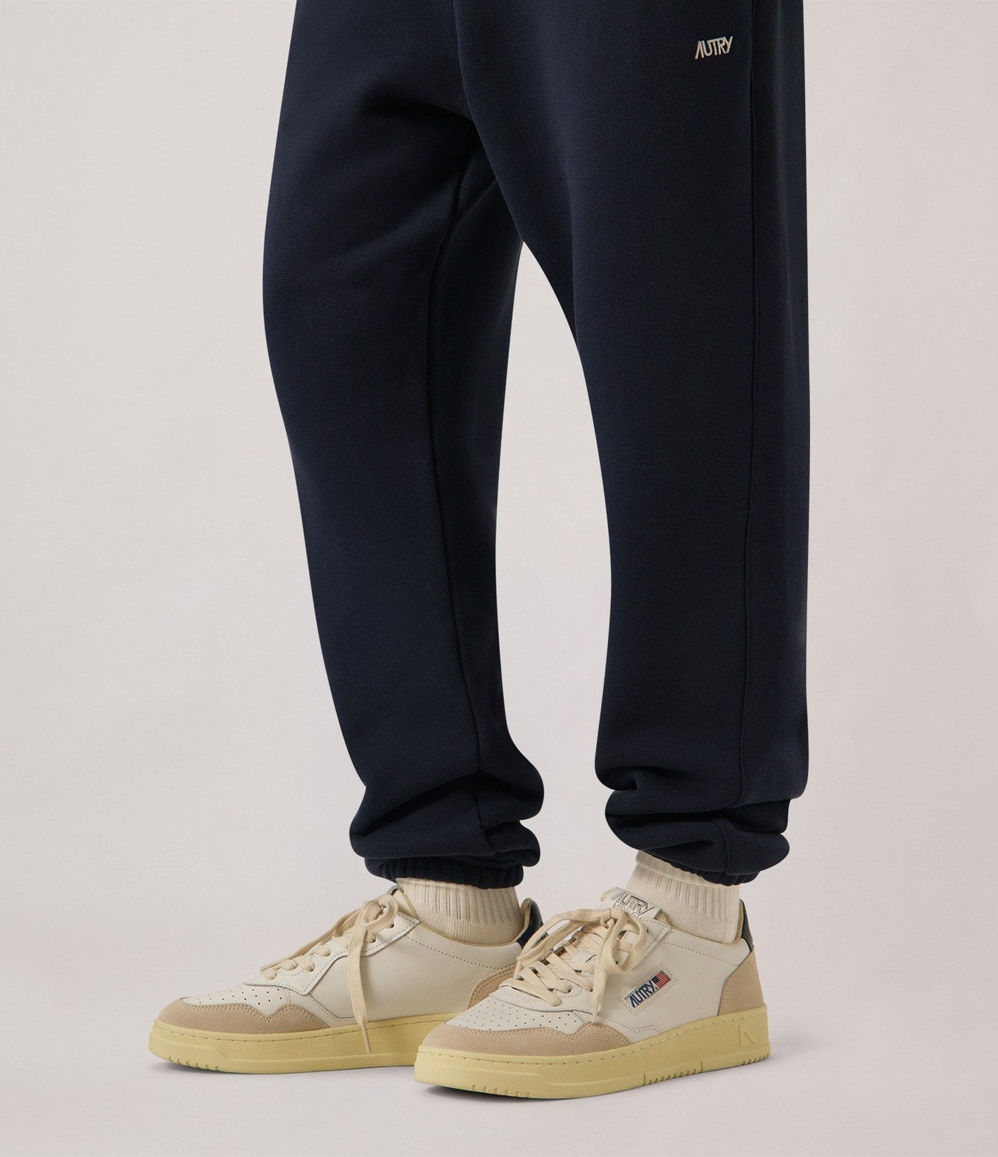 Autry Medalist Low Blanco Arena Navy