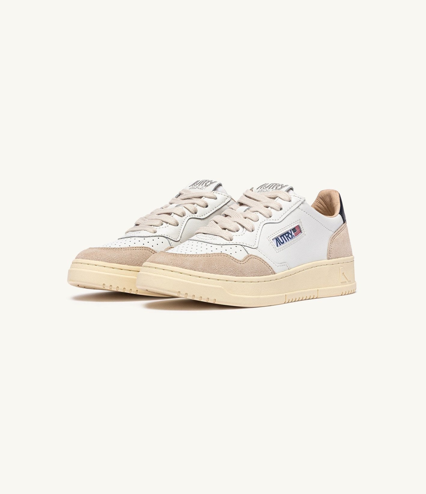 Autry Medalist Low Blanco Arena Navy