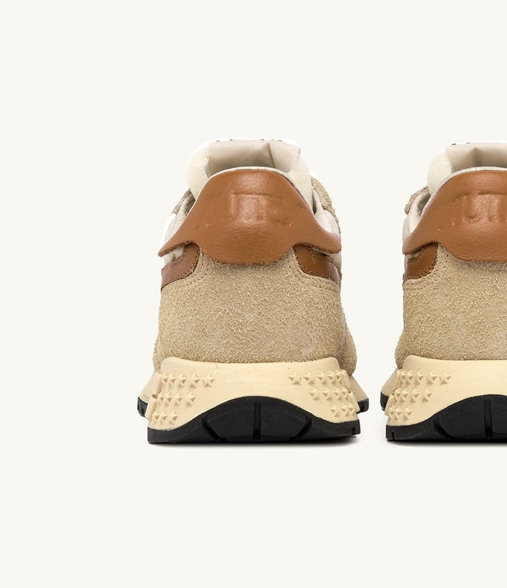 Autry Reelwind Low Man Ecru Camel