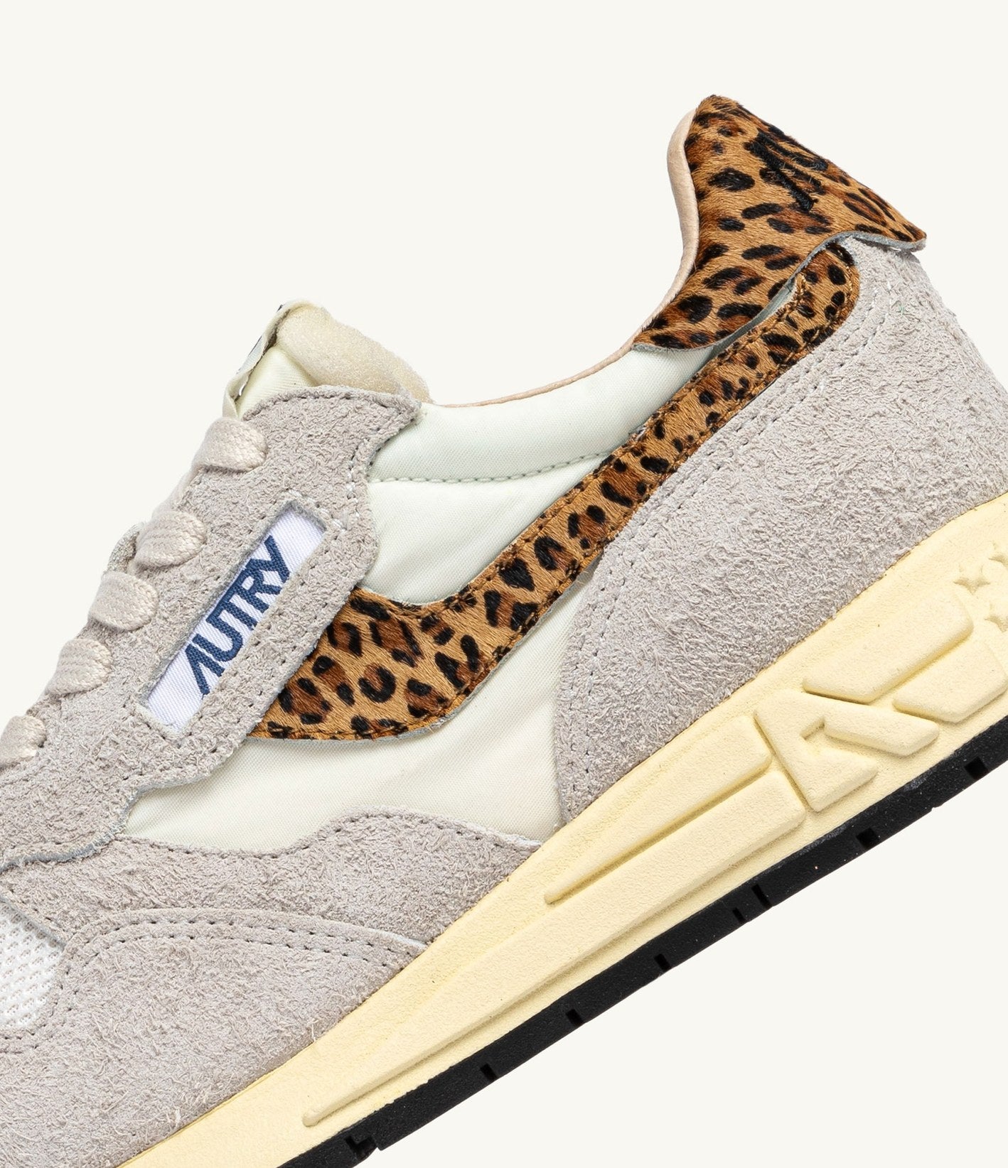 Autry Reelwind Low Femme Blanc Gris Leopard