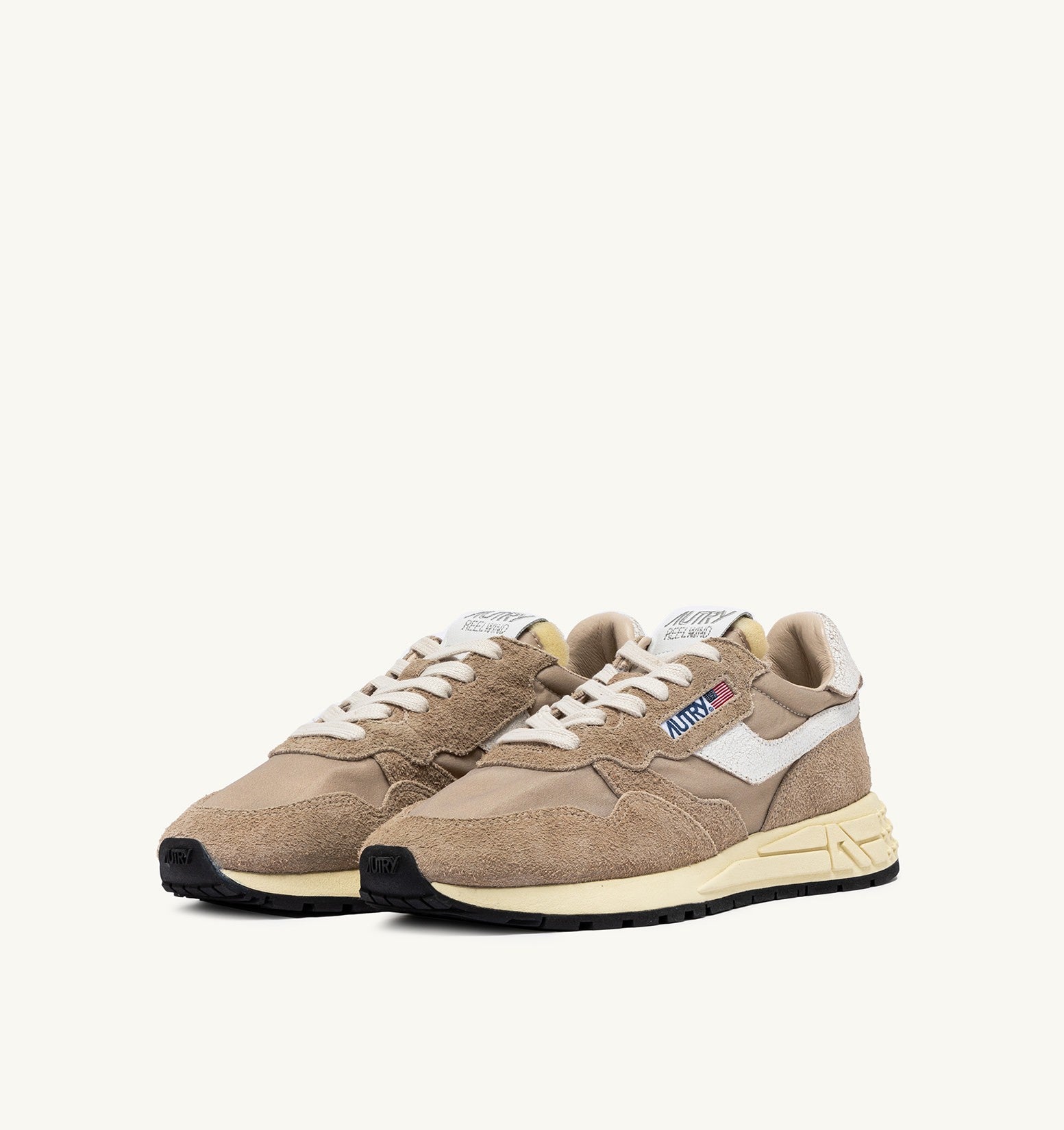 Autry Reelwind Low Woman Pepper Blanco