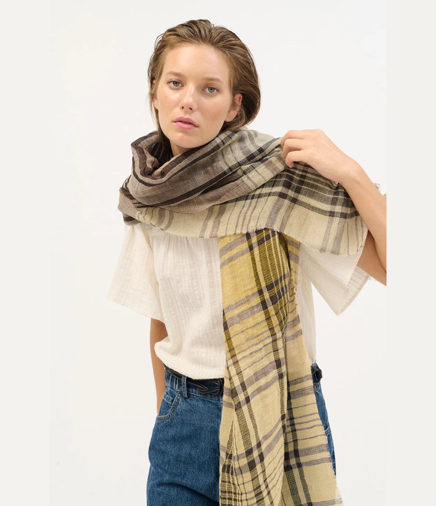 Beatriz Furest Scarf Brown