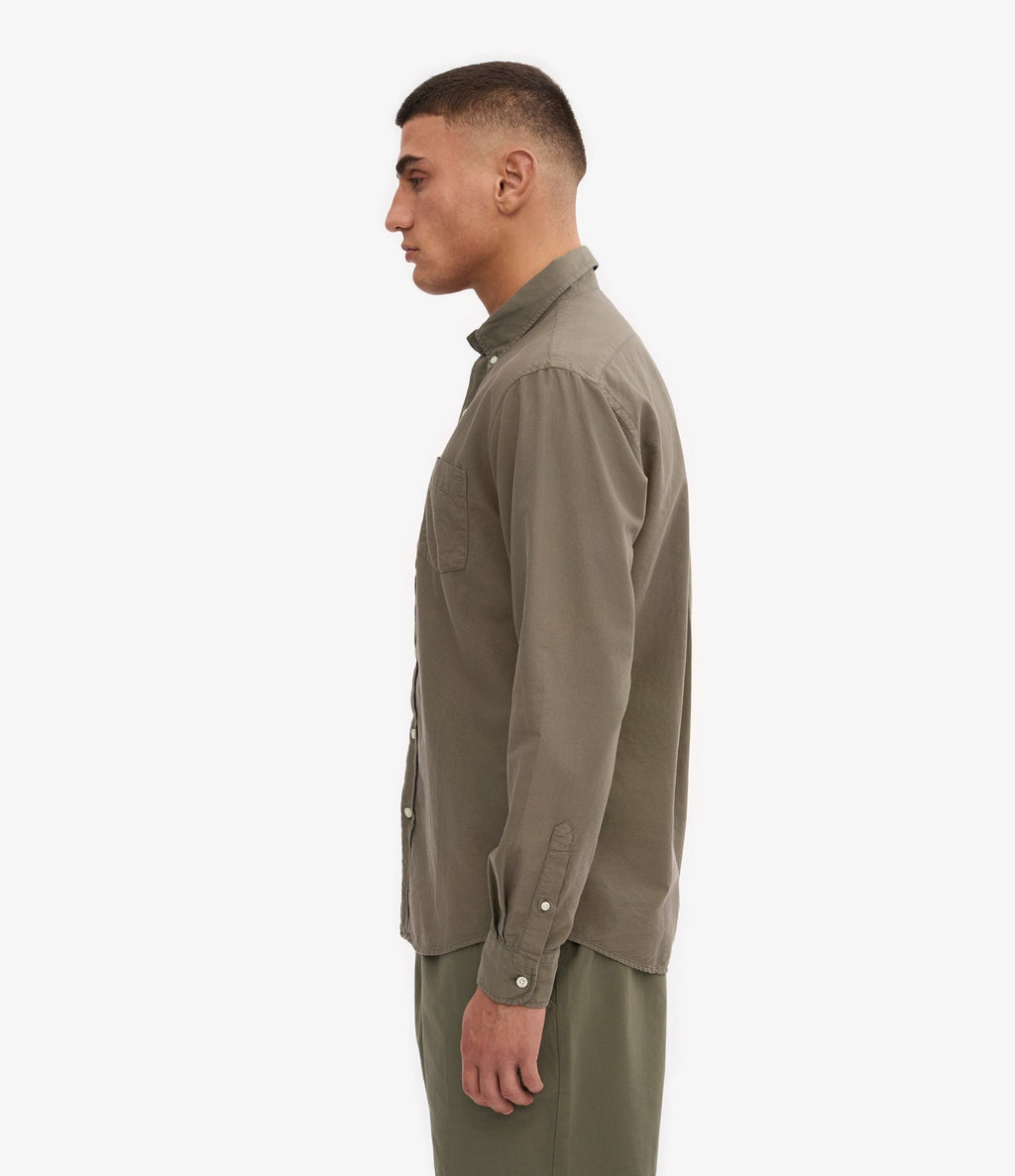 Colorful Standard Organic Button Down Shirt Dusty Olive - vista 2