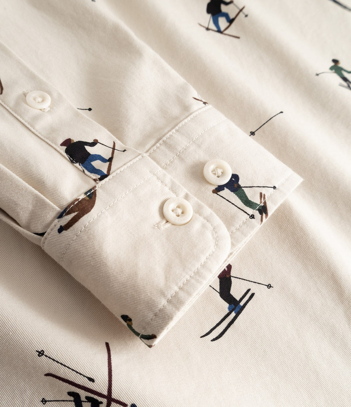 Dedicated Shirt Lunnevik Ski Team Oat White