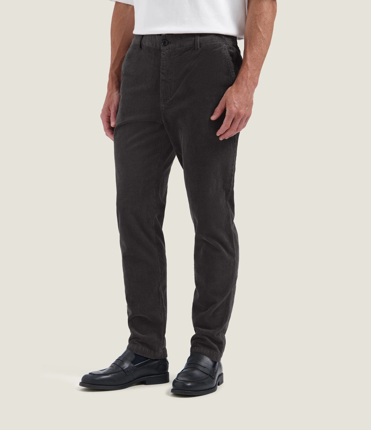Dstrezzed Logan Chino Ribcord Dark Brown