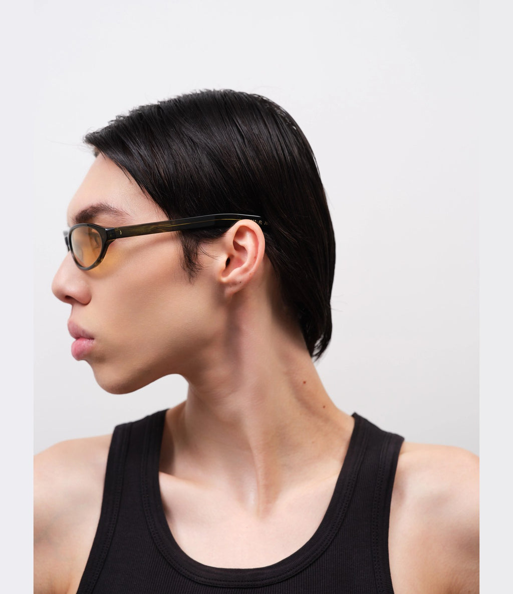 Flatlist Olympia Olive Horn