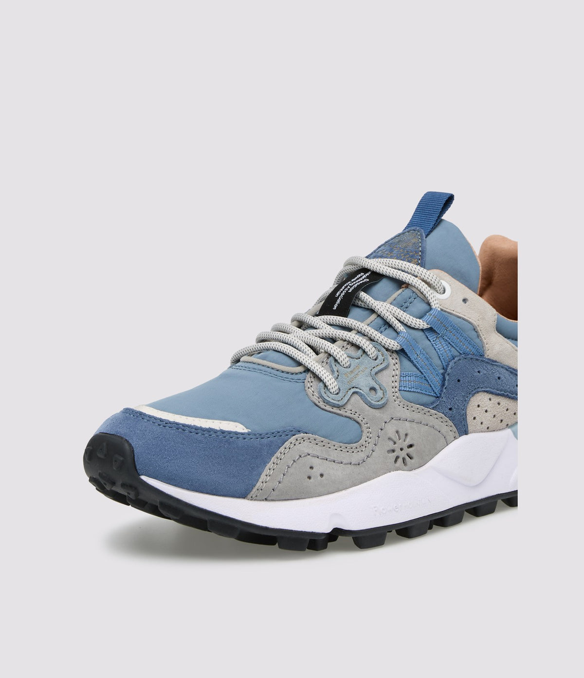 Flower Mountain Yamano 3 Navy Light Brown Grey