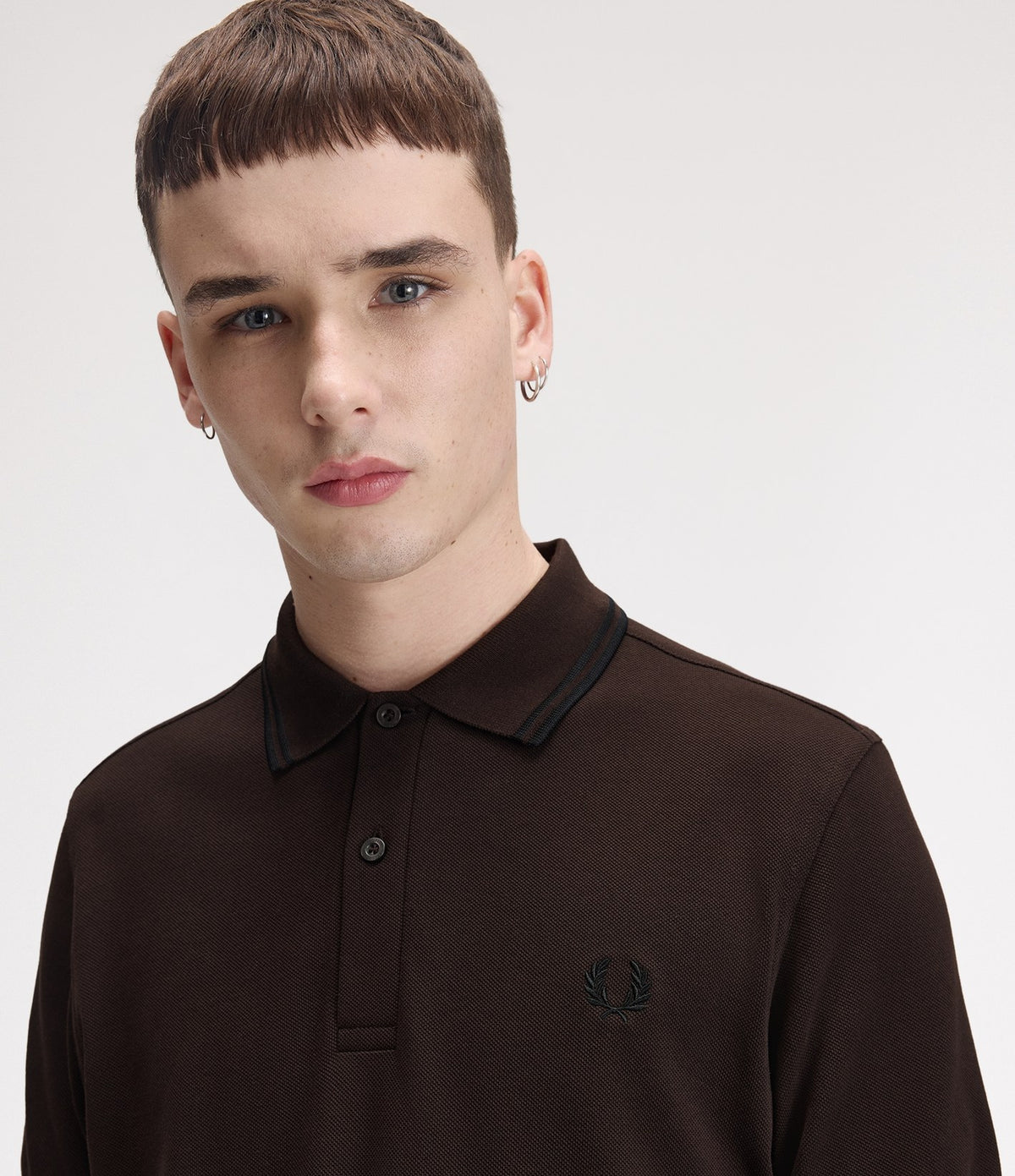 Fred Perry M3600 Twin Tipped Shirt Rich Brown Black