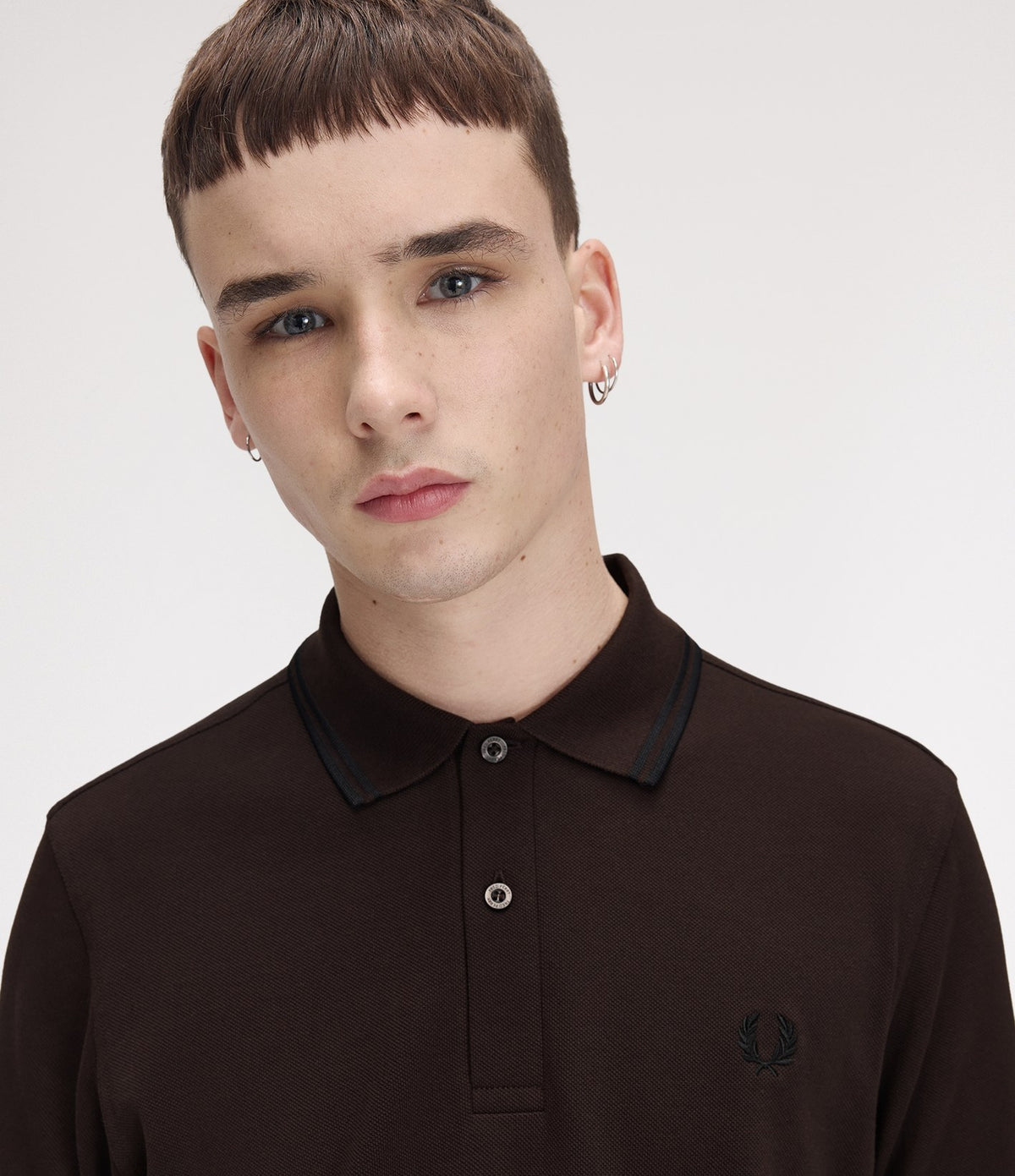 Fred Perry M3600 Twin Tipped Shirt Rich Brown Black