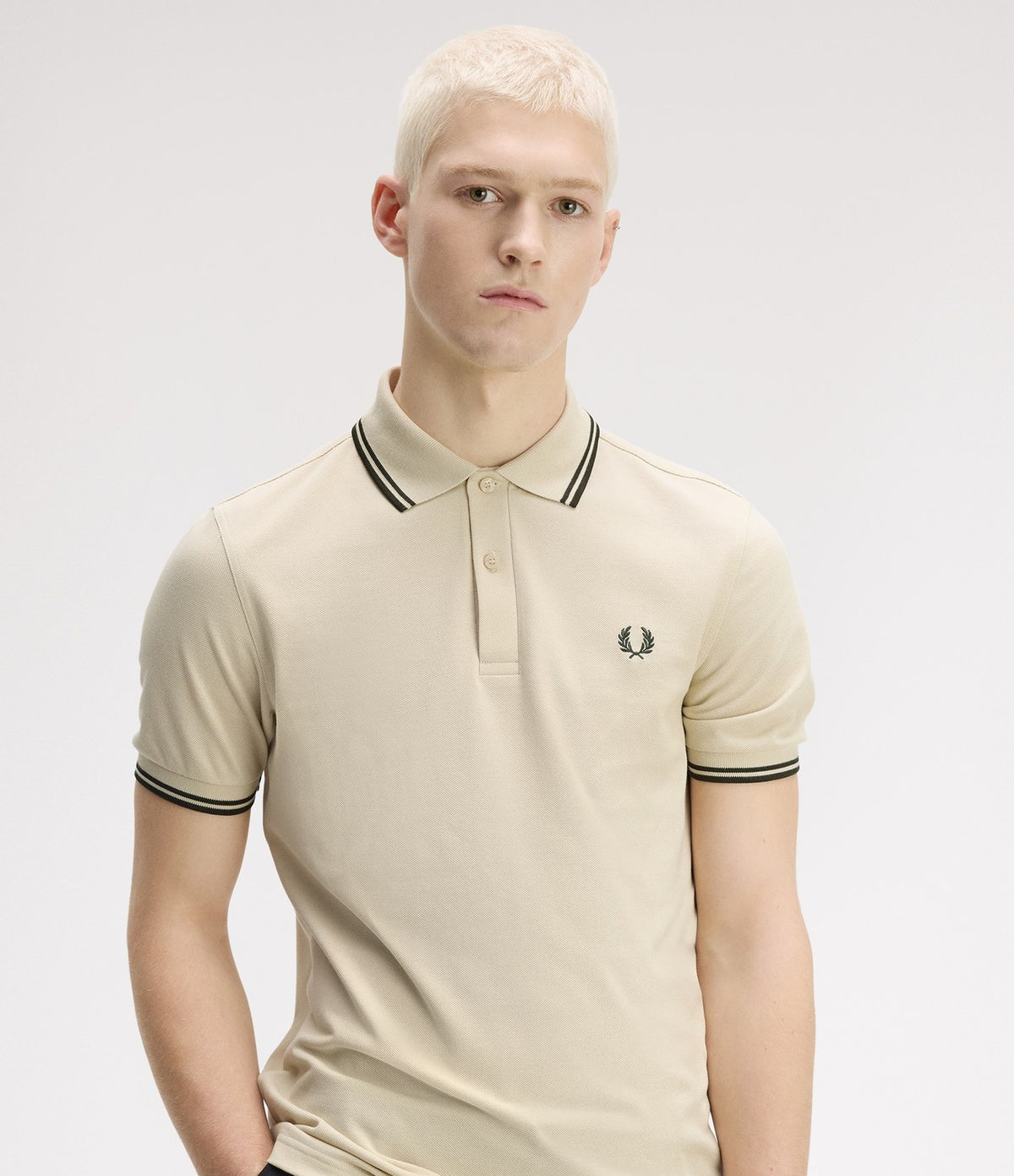 Fred Perry M3600 Twin Tipped Shirt Oatmeal Night Green