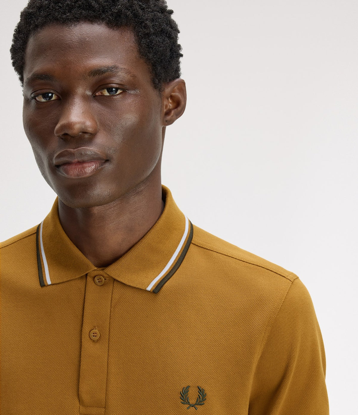 Fred Perry M3600 Twin Tipped Shirt Dark Caramel Dusky Blue Night Green