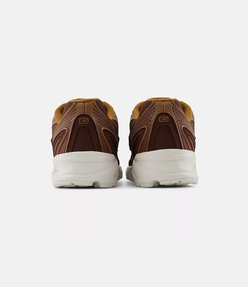 New Balance U740 Brown