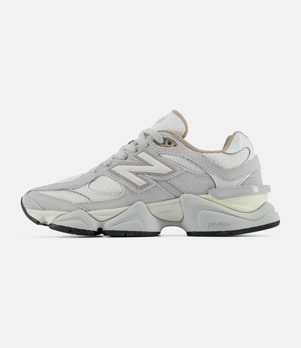 New Balance U9060 Light Grey