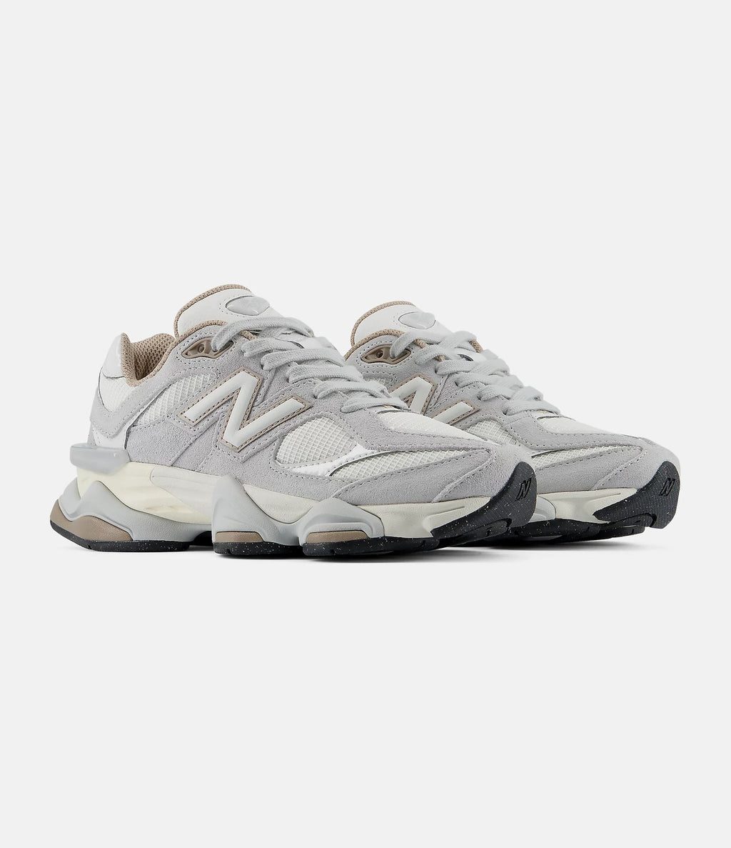 New Balance U9060 Light Grey
