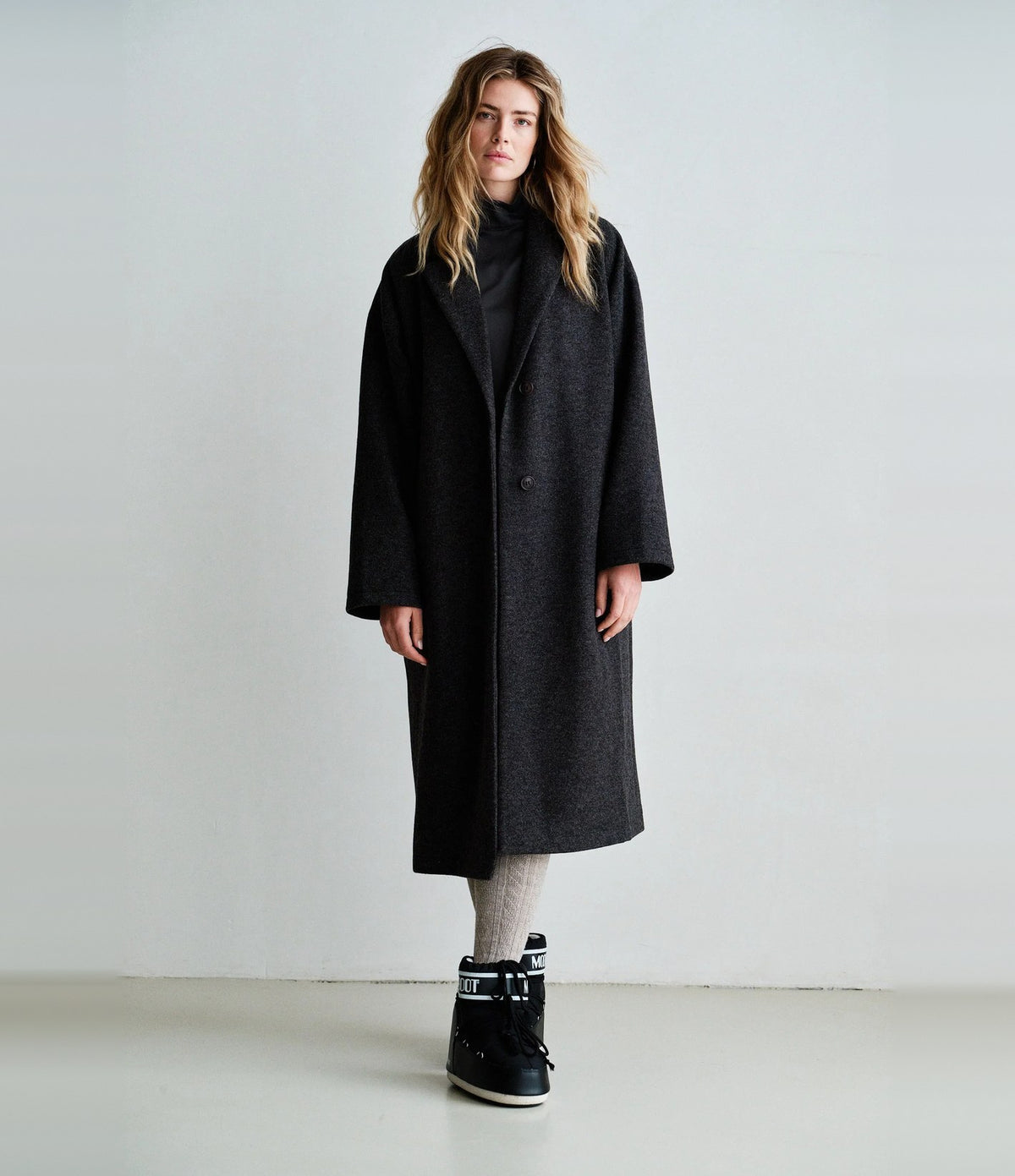 Penn & Ink Long Coat Anthracite