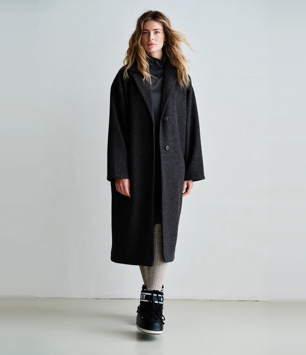 Penn & Ink Long Coat Anthracite