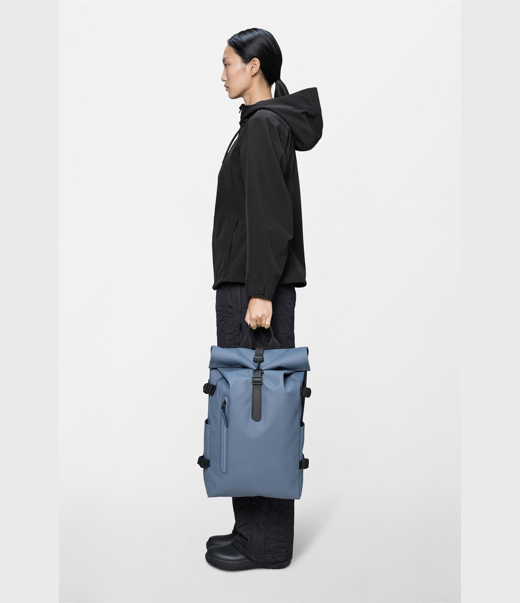 Rains Rolltop Rucksack Large Blue Dusk