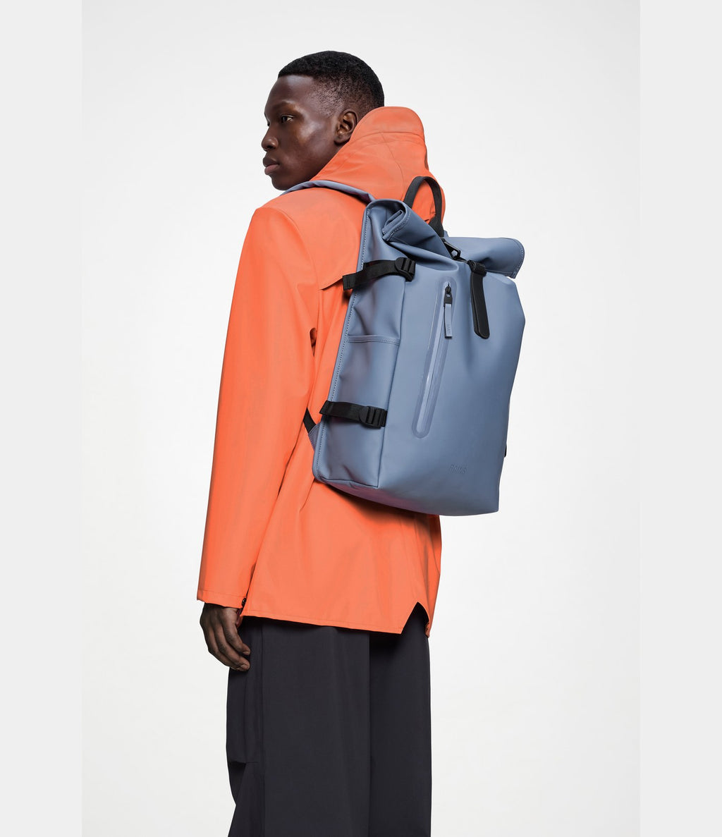 Rains Rolltop Rucksack Large Blue Dusk