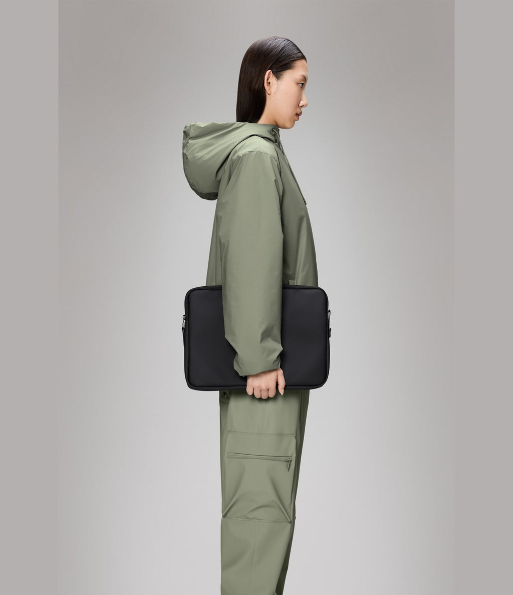 Rains Trail Laptop Case 15/16 Black