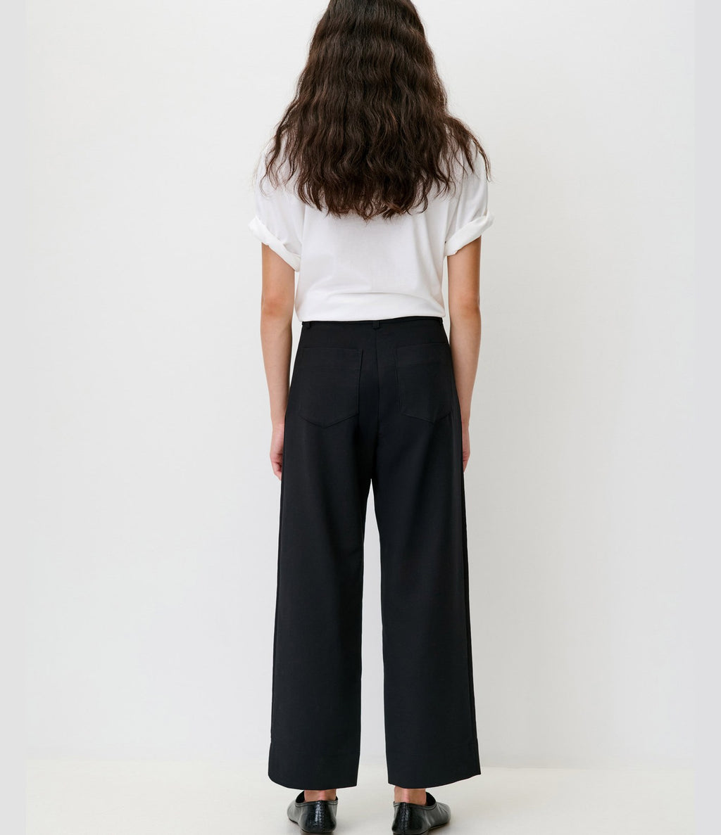 Sessun Hudkin Pantalón Negro