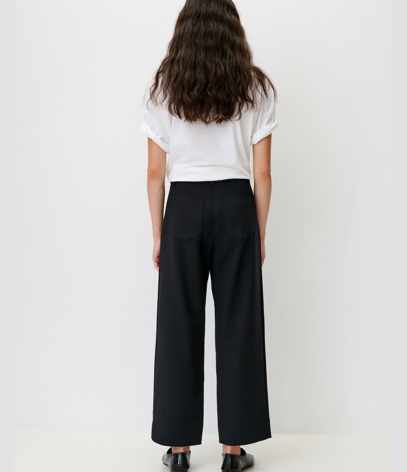 Sessun Hudkin Pantalón Negro