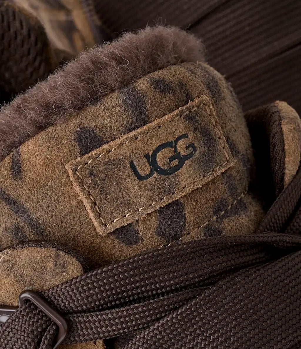 UGG Lowmel Spotted Chestnut