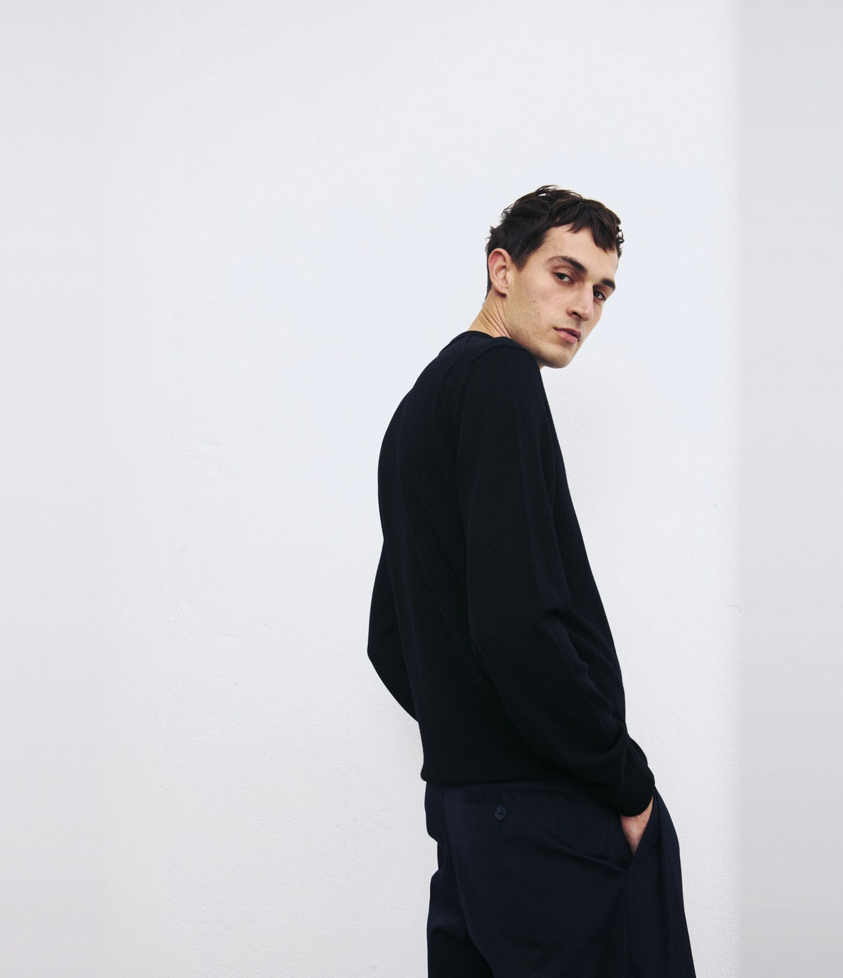 Unfeigned Crewneck Merino Knit Dark Navy